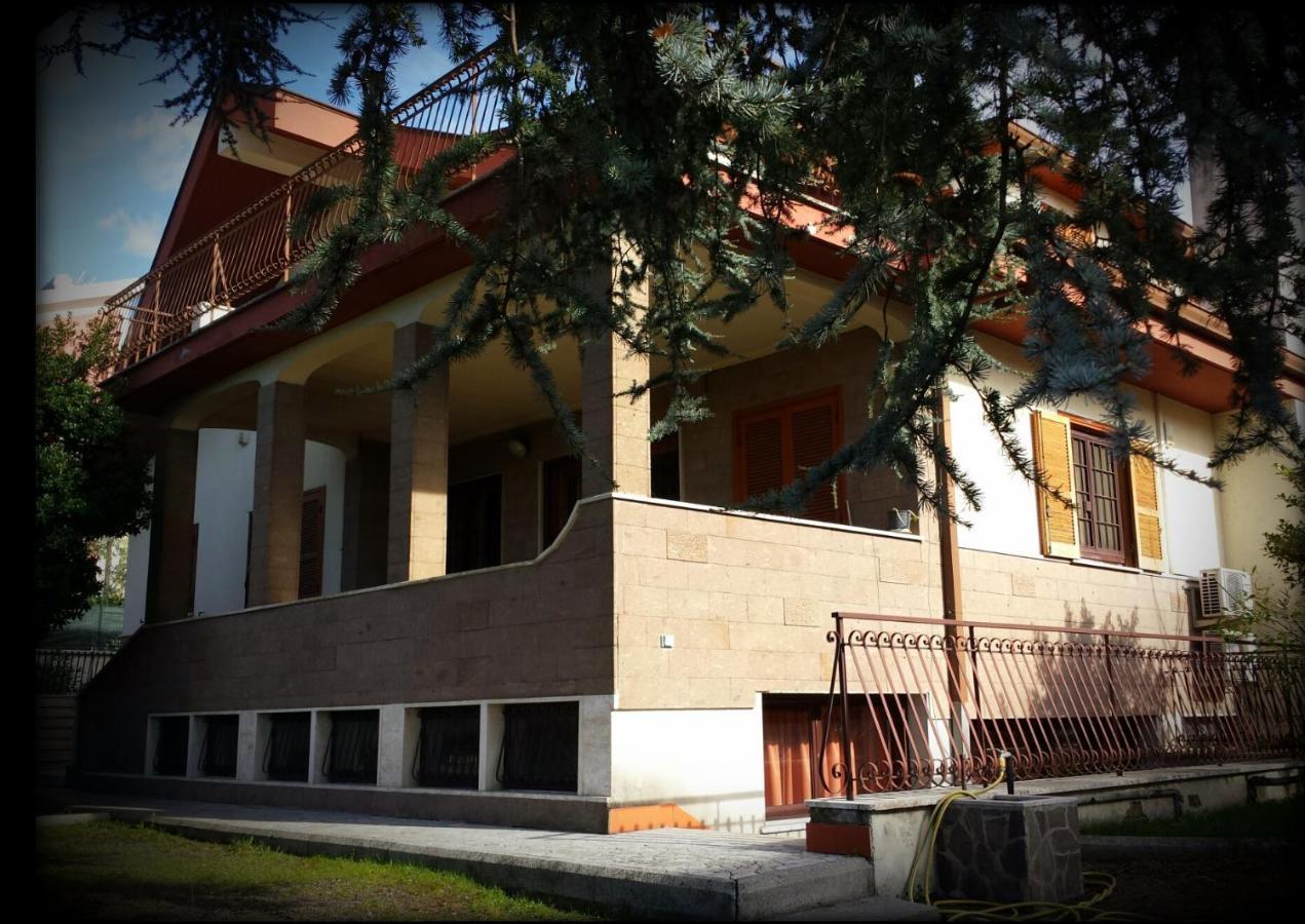 La Casa Degli Oleandri Hotel Roma Exterior foto